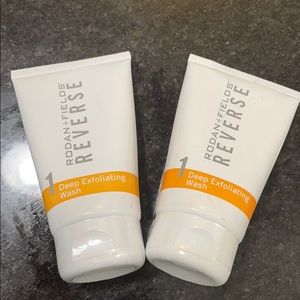 Rodan + Fields Reverse Deep Exfoliating Wash